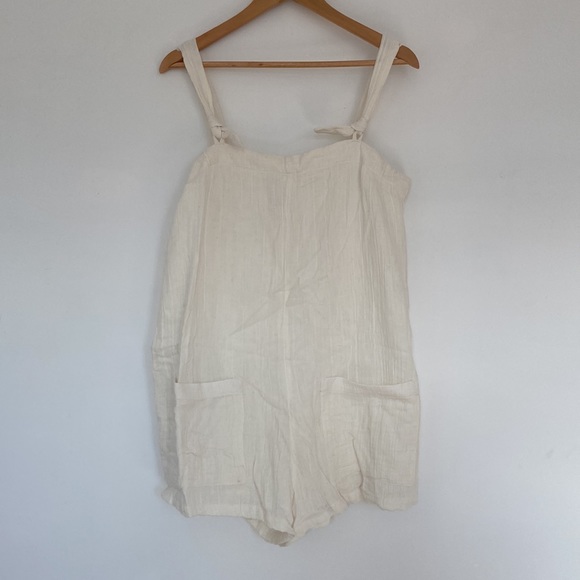 L*Space off white relaxed fit romper - Picture 2 of 10